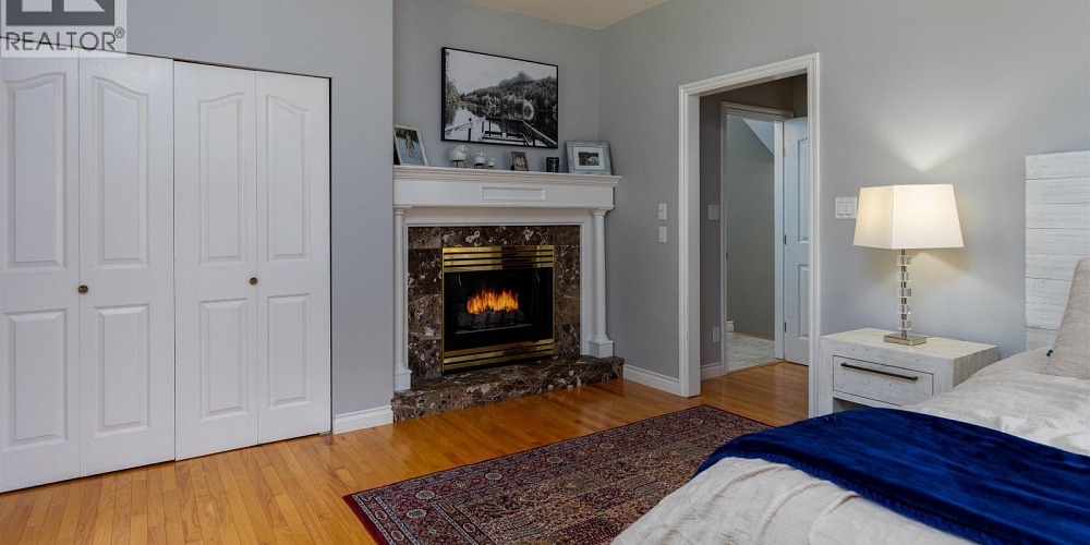 1920 LAUREL STREET Terrace Photo 17 1920 LAUREL STREET Terrace Photo 17